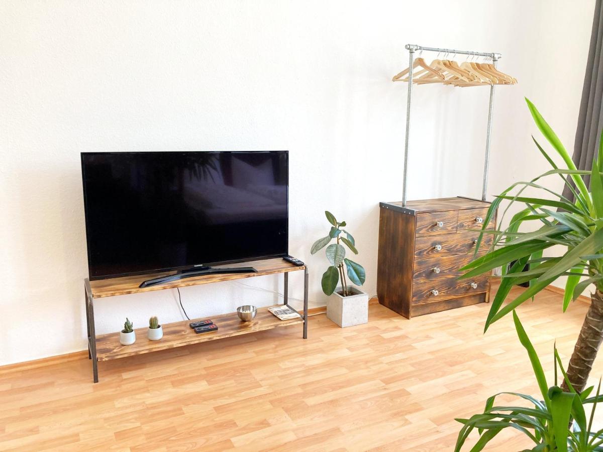 2 Zimmer Ferienwohnung In Zentraler Lage Inkl Wlan & Netflix Leipzig Exterior foto